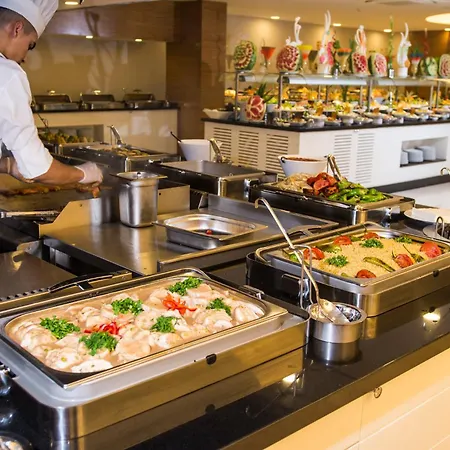 Palm World & Hotel Side