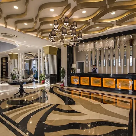 Palm World & Hotell Side