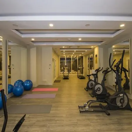 Palm World & 5* Side