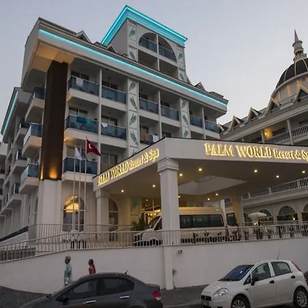 Готель Palm World &