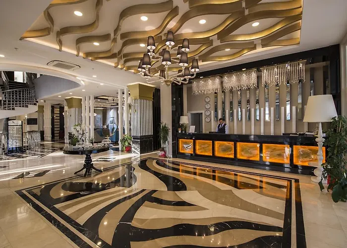 Palm World & Szálloda Side