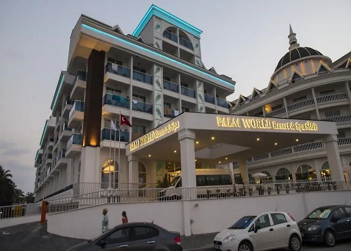 Hotel Palm World &