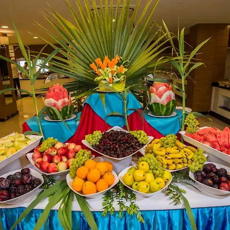 Palm World & 5* Side