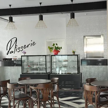 Hotel Palm World & 5*