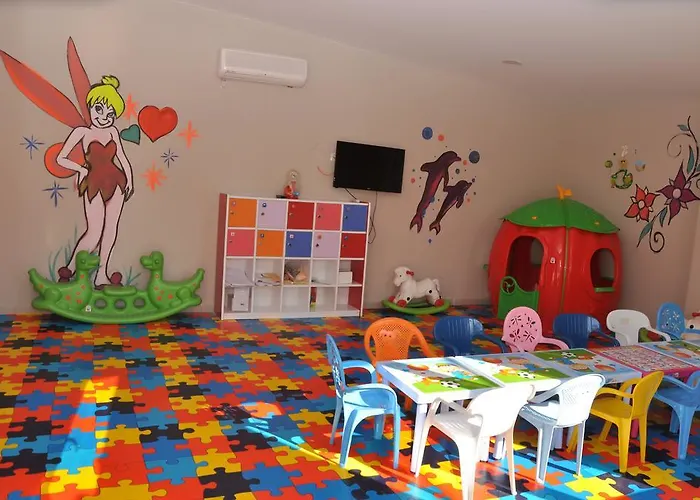 Hotell Palm World & 5*